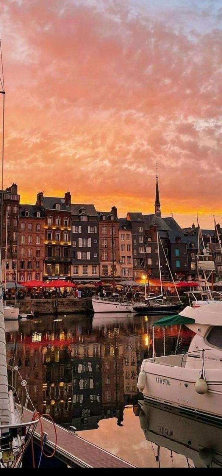 Le Petit Honfleur Leilighet Eksteriør bilde