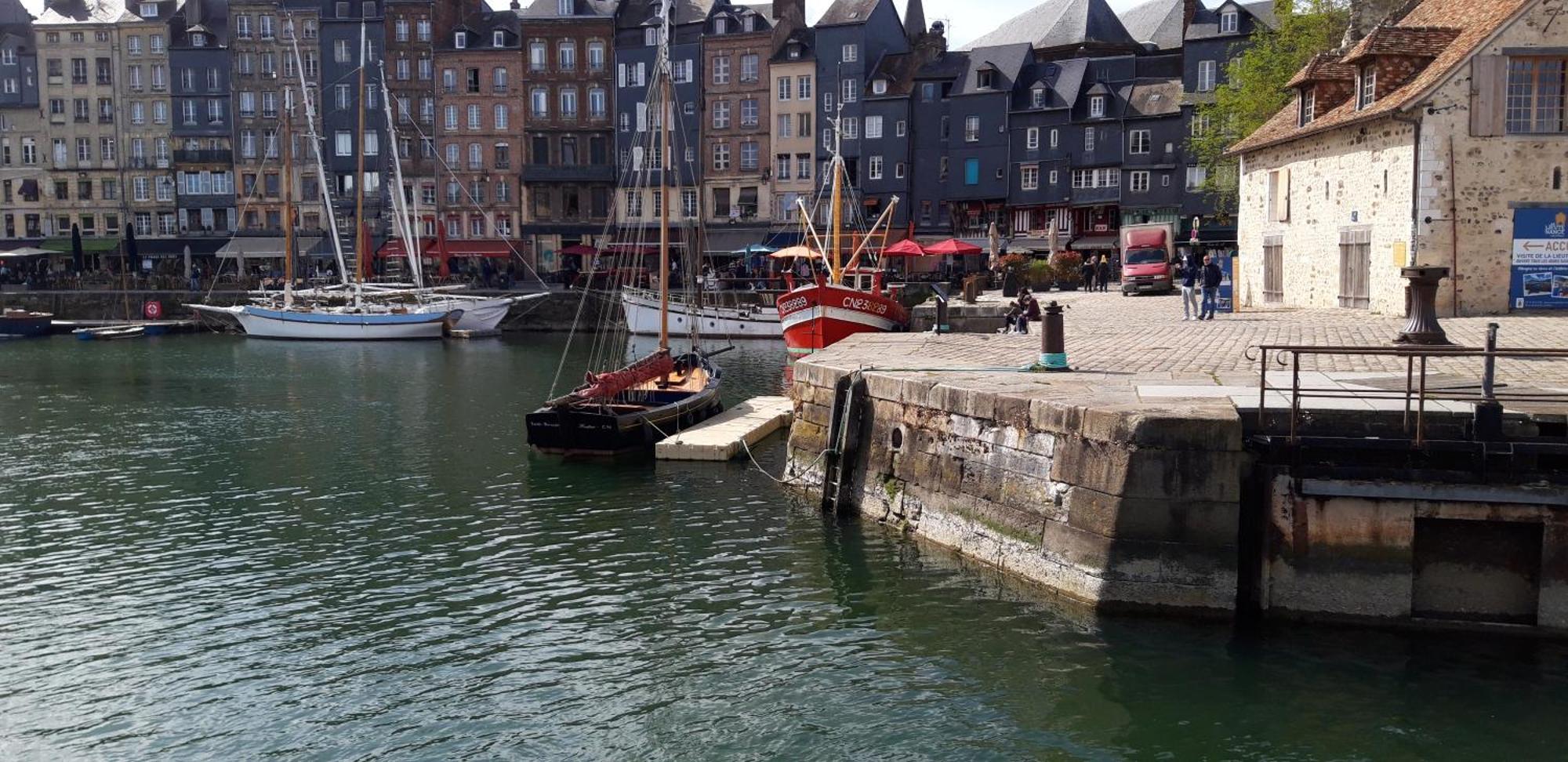 Le Petit Honfleur Leilighet Eksteriør bilde